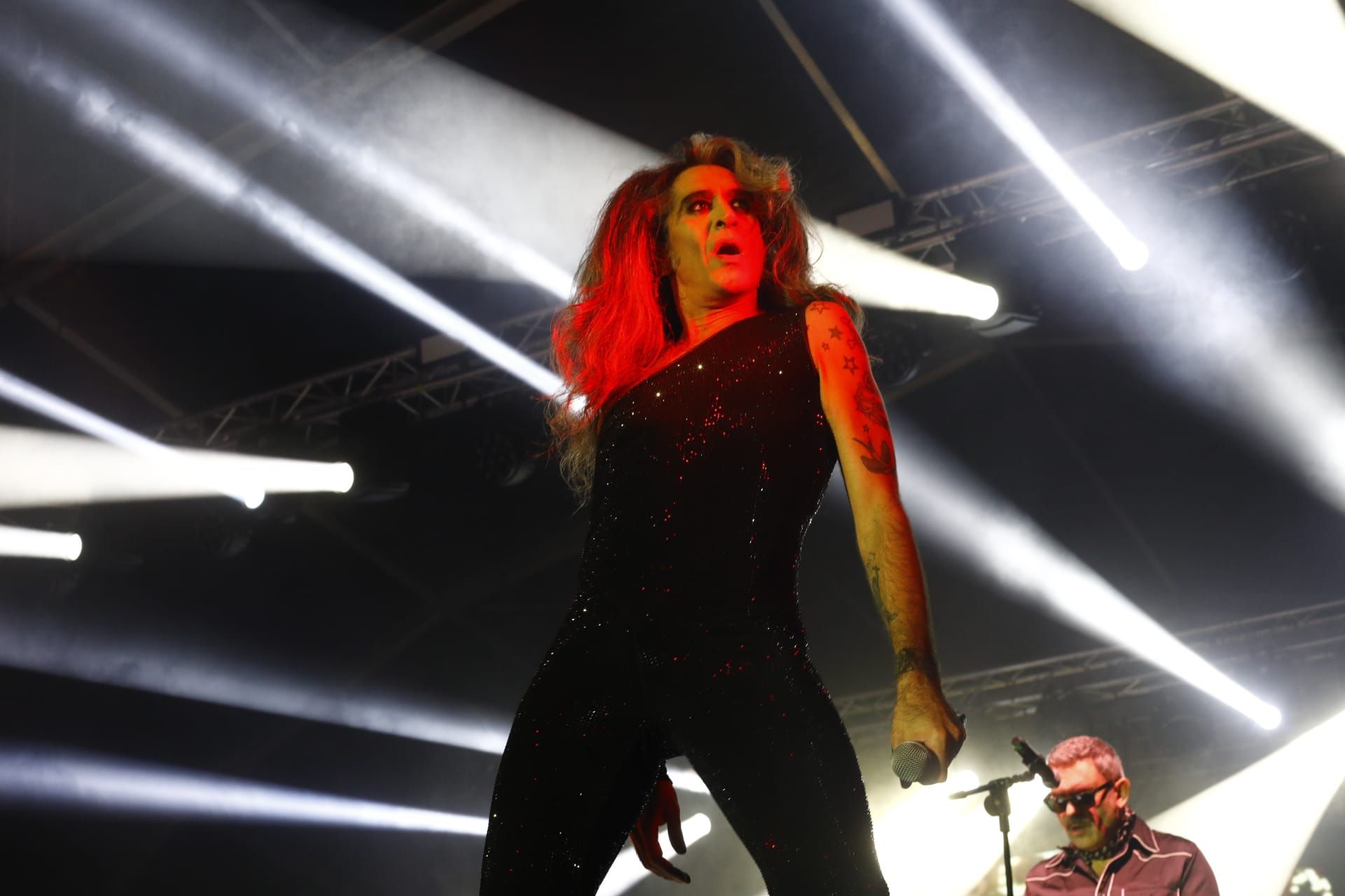 En imágenes | Concierto de las Nancys Rubias y Modelo en la Estación del Norte