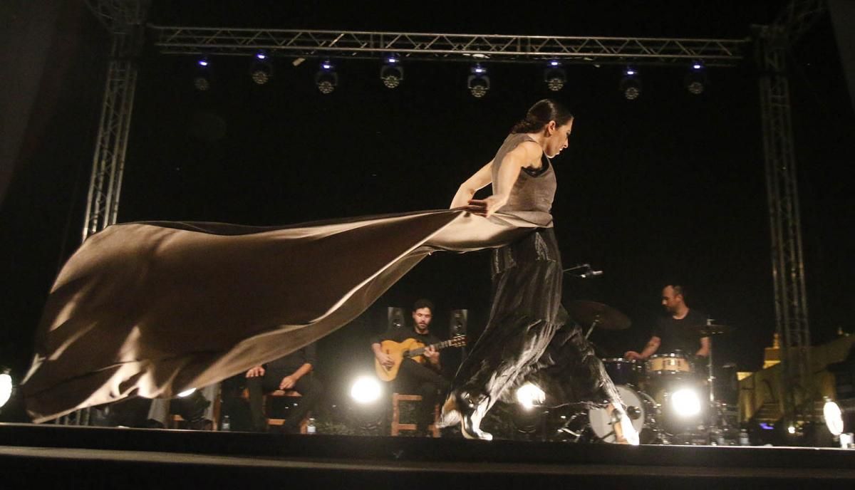 FOTOGALERÍA // Máxima expectación en la décima Noche Blanca del Flamenco en Córdoba