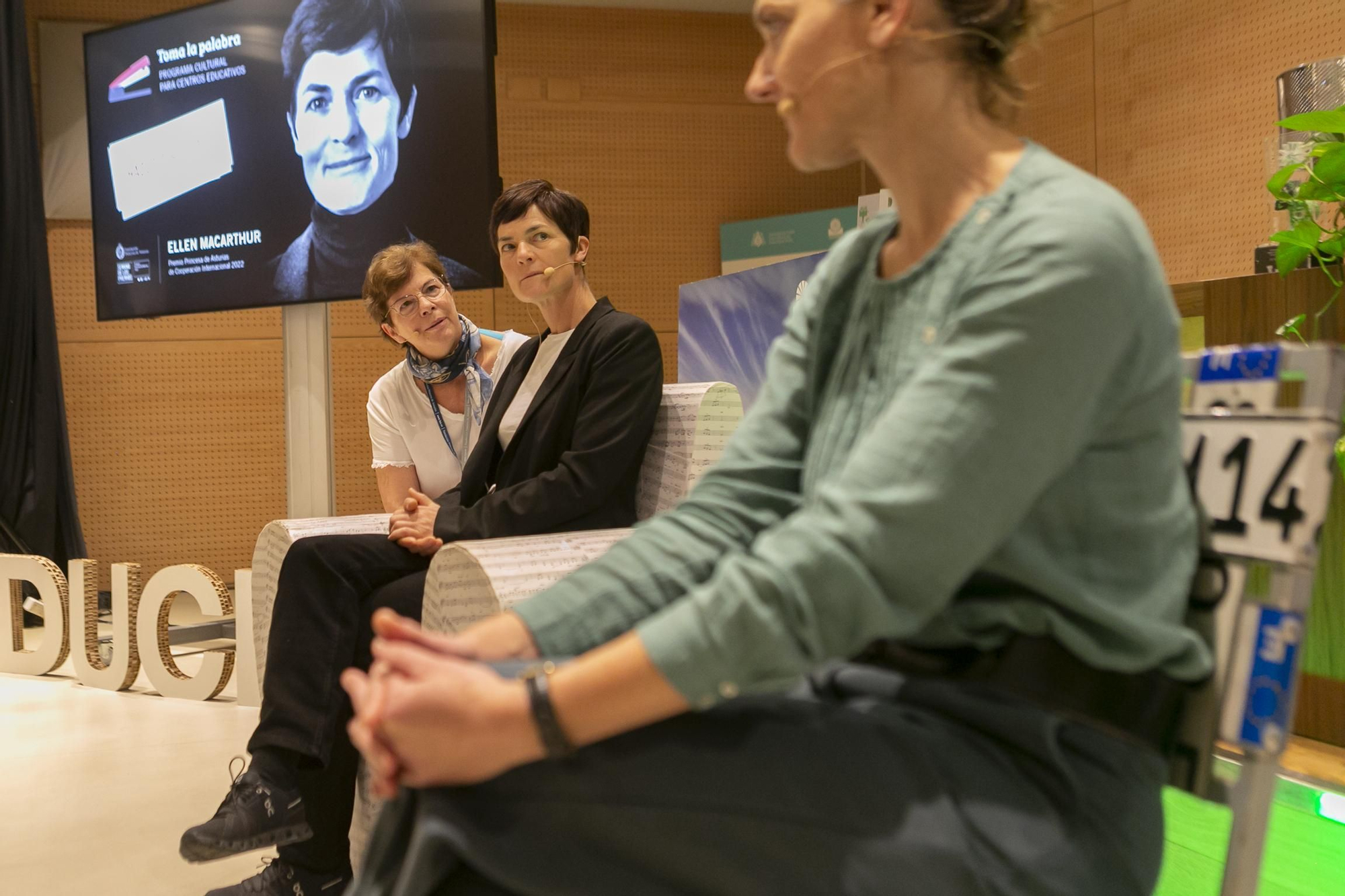 Ellen MacArthur, en Cogersa: "No hay necesidad de tener un vehículo propio"