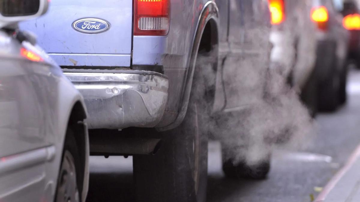 La circulación de vehículos a motor causa contaminación ligada a cáncer