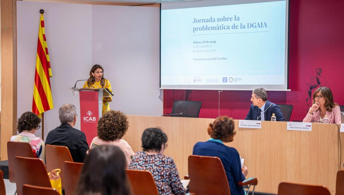 Catalunya porta 15 anys sense oferir advocats per a nens tutelats Catalunya porta 15 anys sense oferir advocats per a nens tutelats