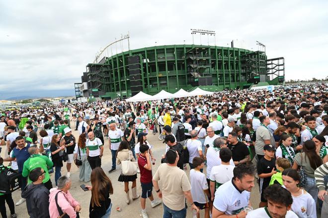 La afición se prepara para el Elche CF - Getafe CF