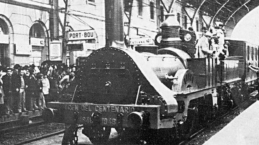 Rèplica del primer tren que va circular entre Barcelona i Mataró l&#039;any 1848, fotografiat durant el centenari de l&#039;estació · DdG