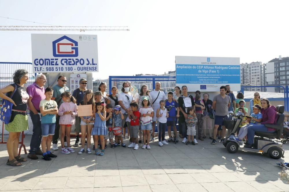 Protesta de las familias del CEIP Castelao de Vigo