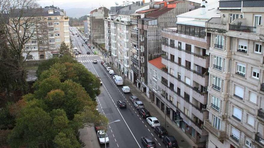 Gobierno y oposición municipal coinciden en subrayar la importancia de la variante de la N-640 para desviar el tráfico pesado y de largo recorrido del centro de A Estrada. // Bernabé/Ana Agra