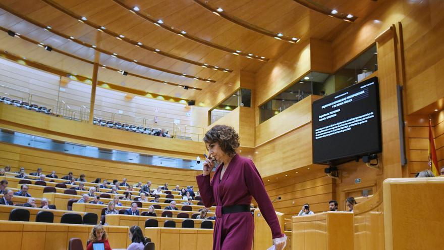 La vicepresidenta primera y ministra de Hacienda, María Jesús Montero.