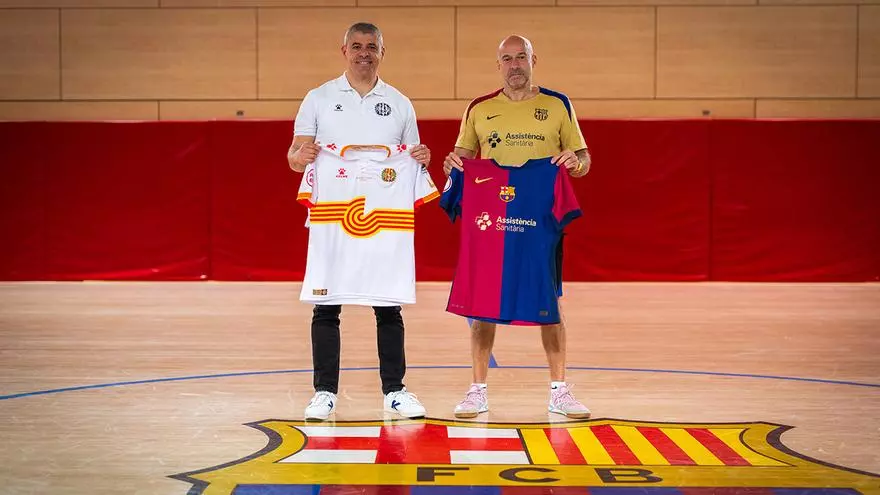 El encuentro entre Tino P谷rez y Xavi Closas antes del derbi entre Bar?a-Industrias Santa Coloma.