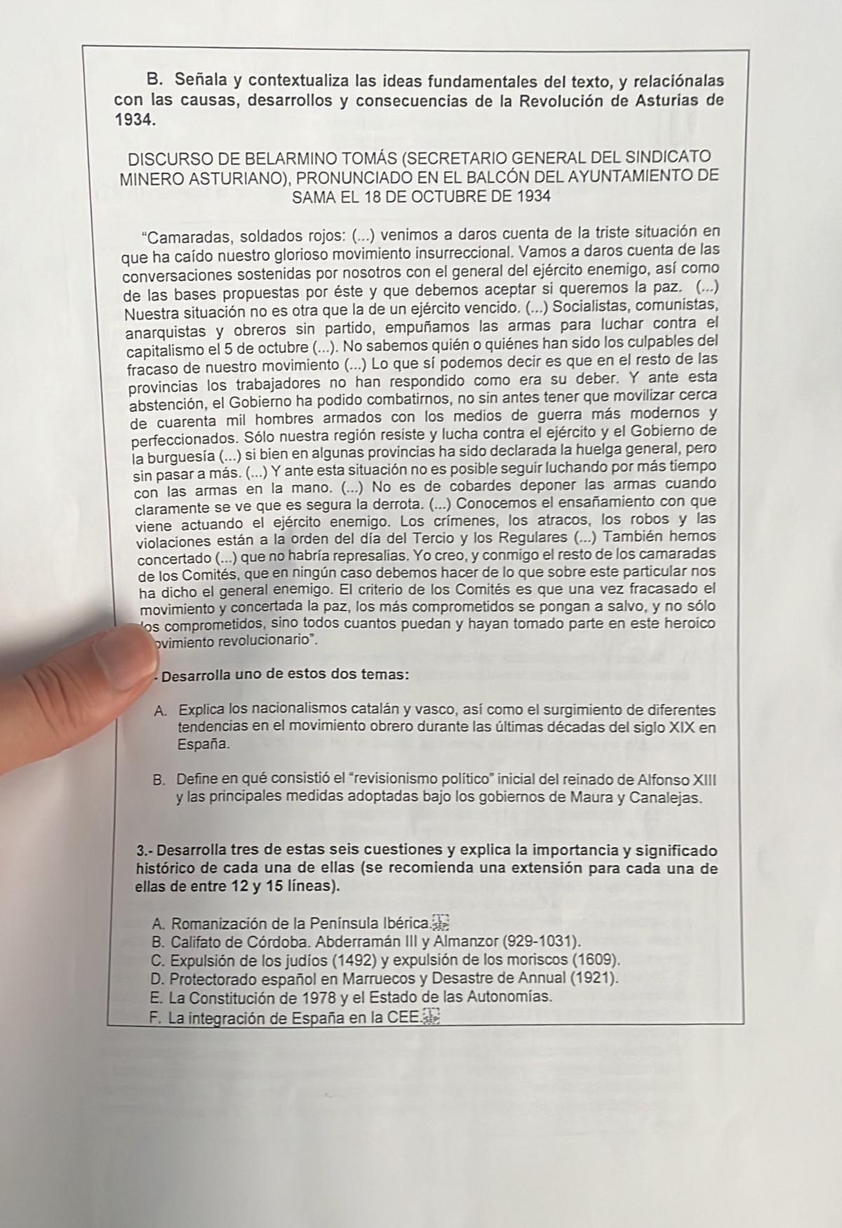 Examen de Historia de España de la EBAU 2023 en Extremadura.