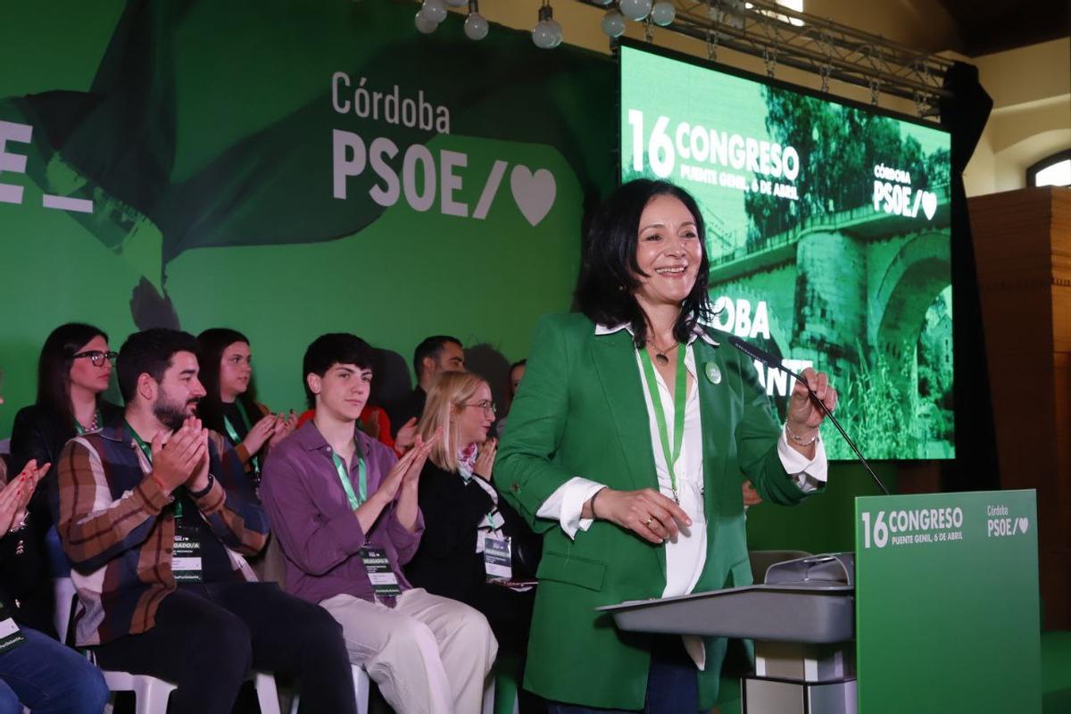 Rafi Crespín, secretaria provincial del PSOE de Córdoba, durante su intervención en el congreso.