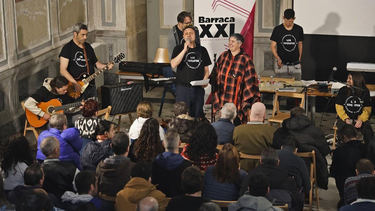 La aplaudida actuación de Los Coquitos en el Hospital Psiquiátrico de Conxo.