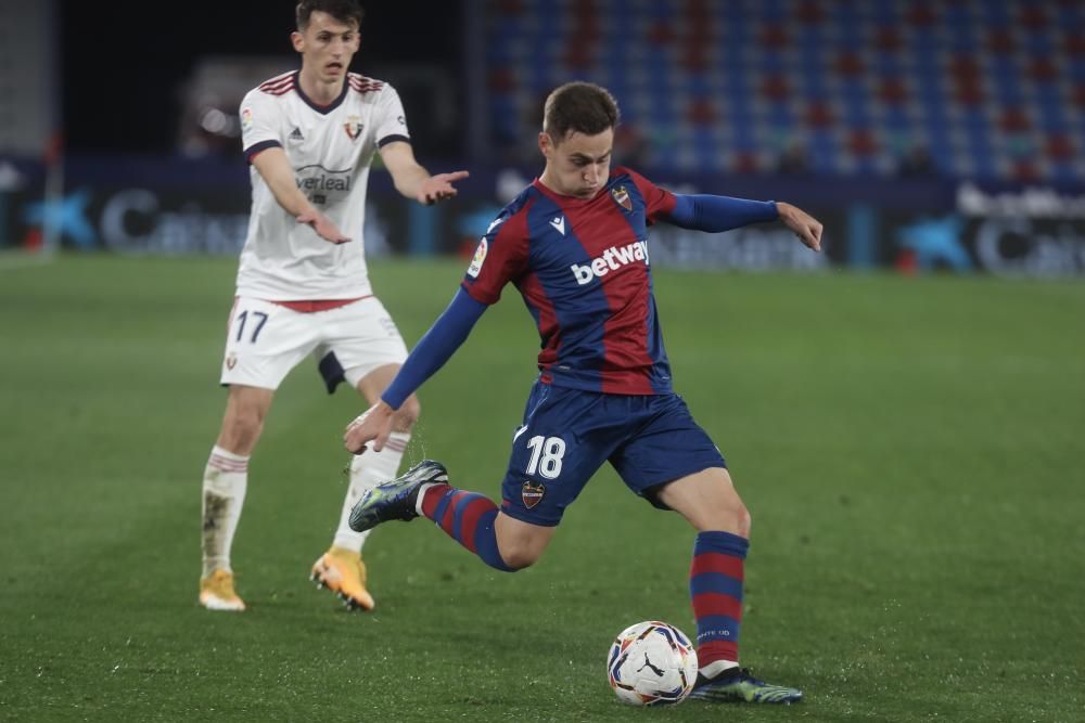 Las mejores fotos del Levante UD - Osasuna