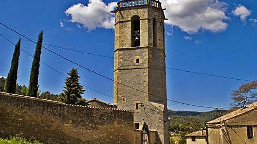 Al campanar de l&#039;església de Sant Quirze hi va haver un incendi que en va malmetre la instal·lació elèctrica