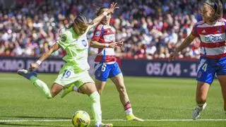 El Barça supera el trámite, pero necesita un respiro