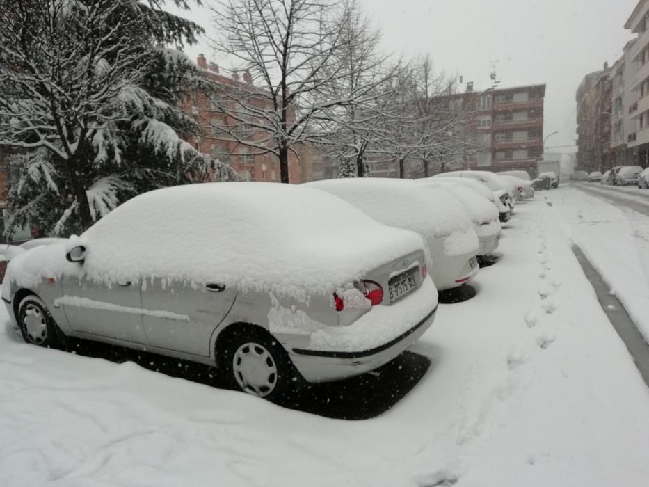 Els efectes de la nevada a Berga