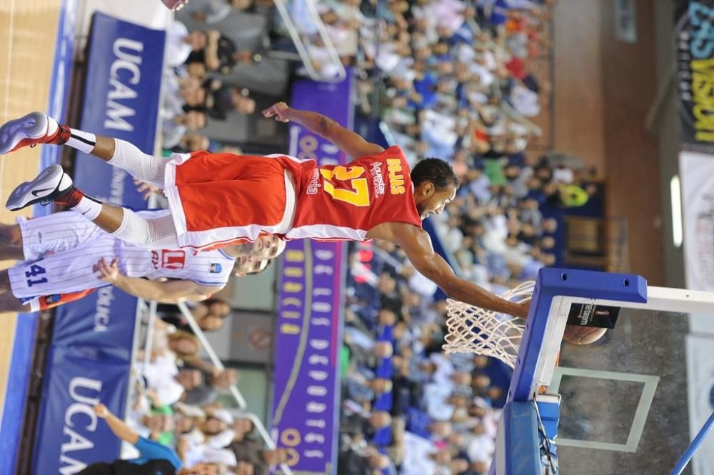 Triunfo en el debut del UCAM CB en la Eurocup