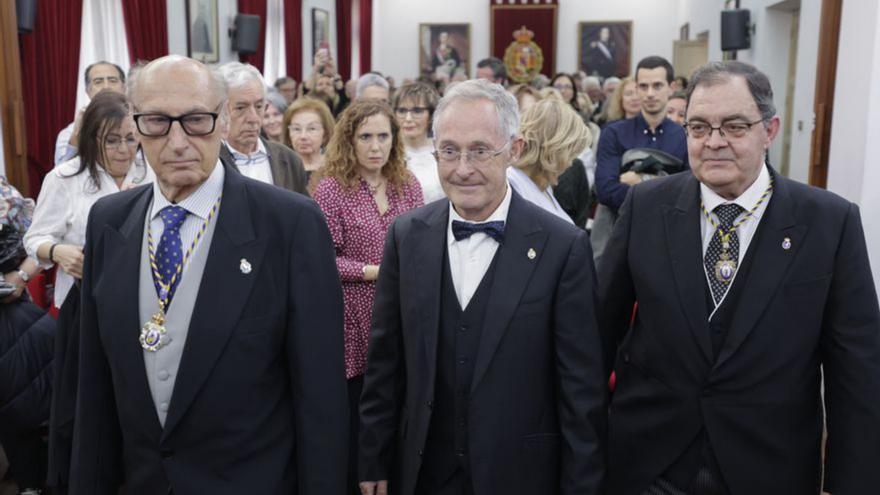 Carracedo ingresa en la Academia de Medicina de Galicia