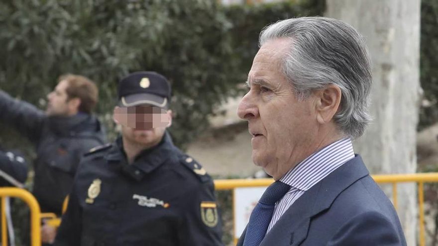 Miguel Blesa, camino del tribunal.