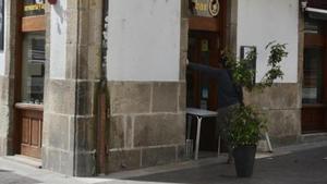 Una cervecería de Pontevedra cerrada durante el estado de alarma en mayo de 2020.