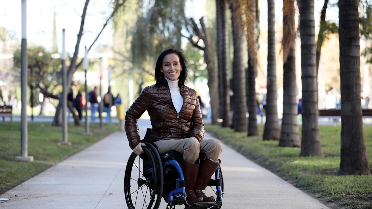 La nadadora paralímpica Teresa Perales momentos antes de impartir en la Universitat Politècnica de València (UPV) la conferencia &quot;La fuerza de la actitud&quot;.