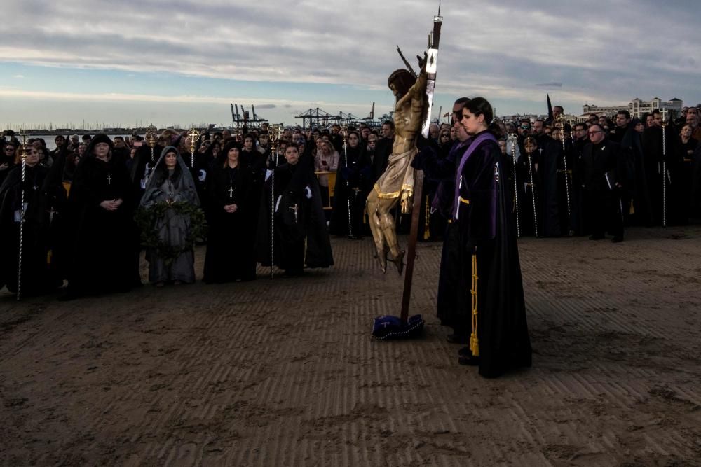 Procesiones del Viernes Santo en València