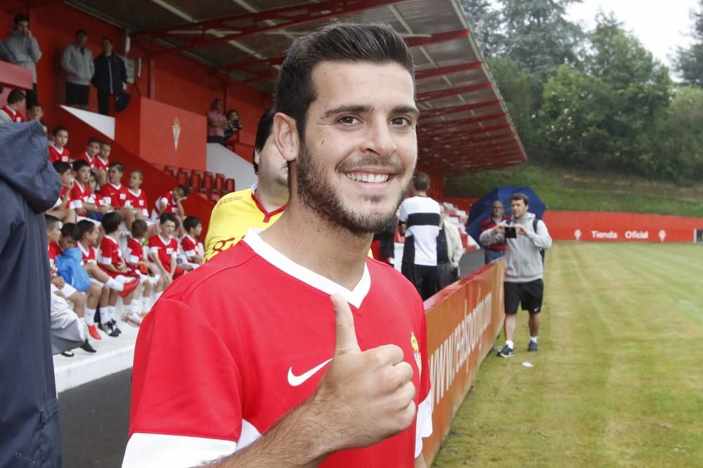 Presentación de Víctor Rodríguez como nuevo jugador del Sporting