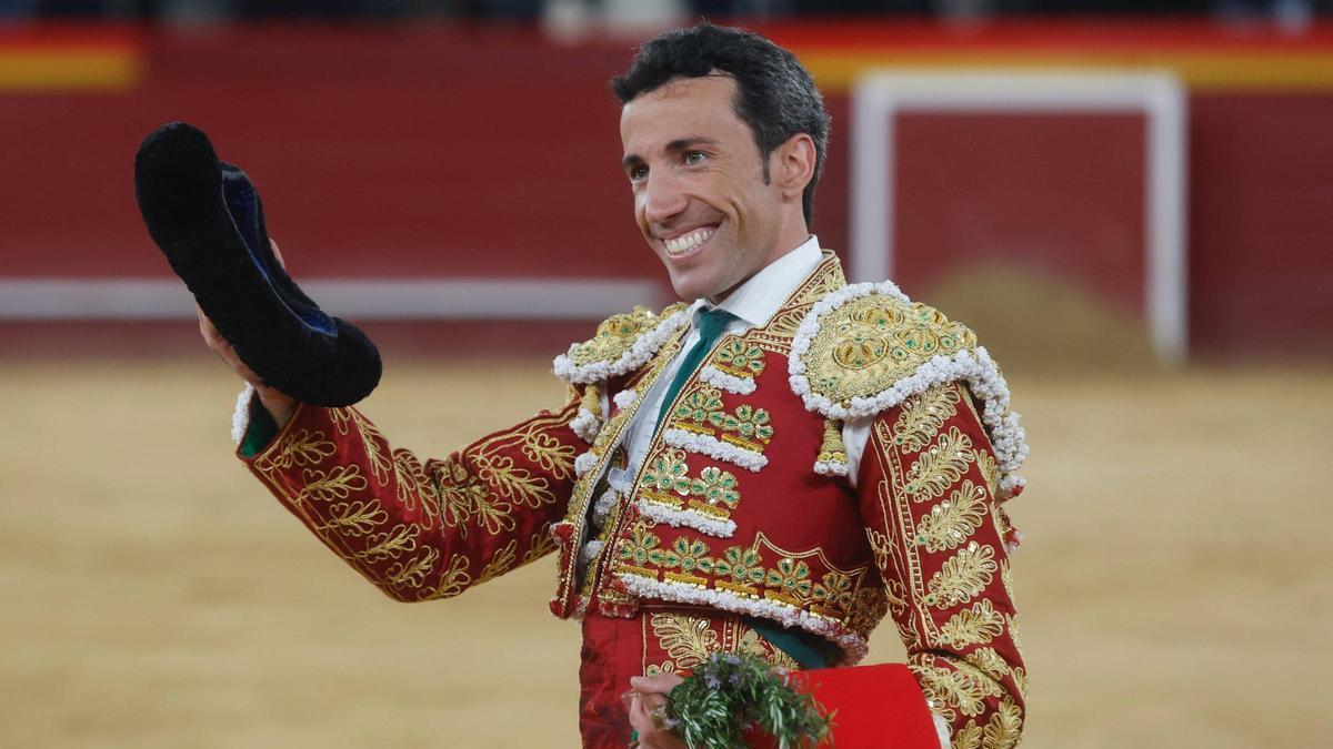 El torero David de Miranda llama a la puerta en la Feria de Fallas