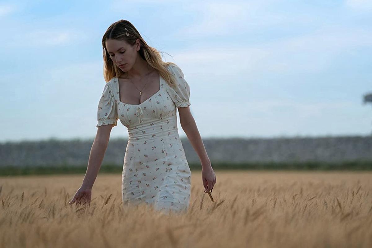 Dylan Penn, en un momento de 'Flag day'.