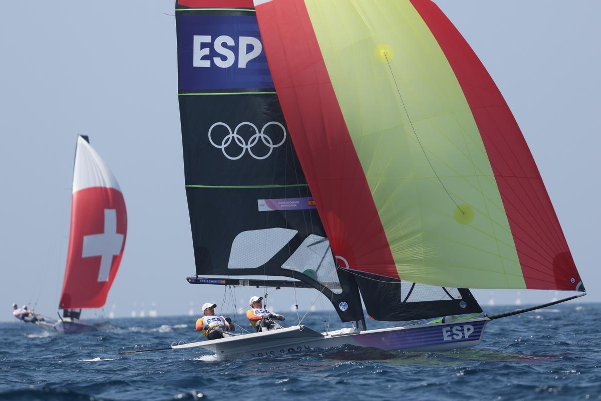 La 'medal race' del skiff de vela que les ha valido el oro a Diego Botín y Florian Trittel, en imágenes.