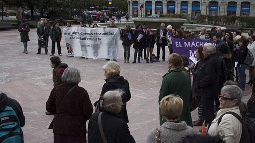 Nueva concentración contra la violencia machista en La Escandalera