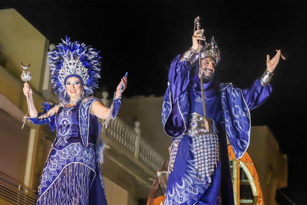 Espectacular entrada de Mora de las fiestas de Almoradí 2019