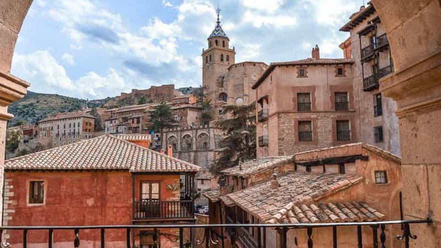 Las estrechas calles de Albarracín.