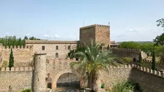 Un castillo en Jaén por lo que cuesta un piso de lujo en Ibiza