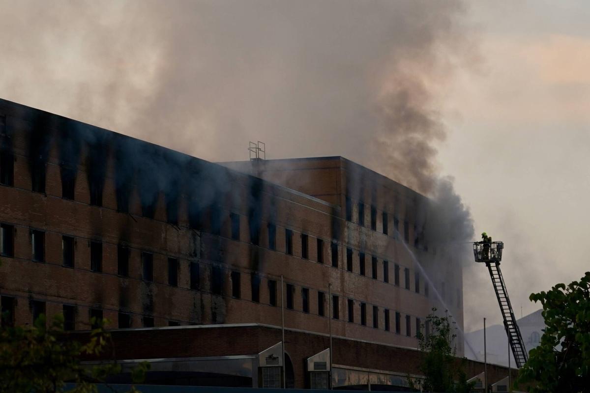 Incendio Ibis Hotel en la capital