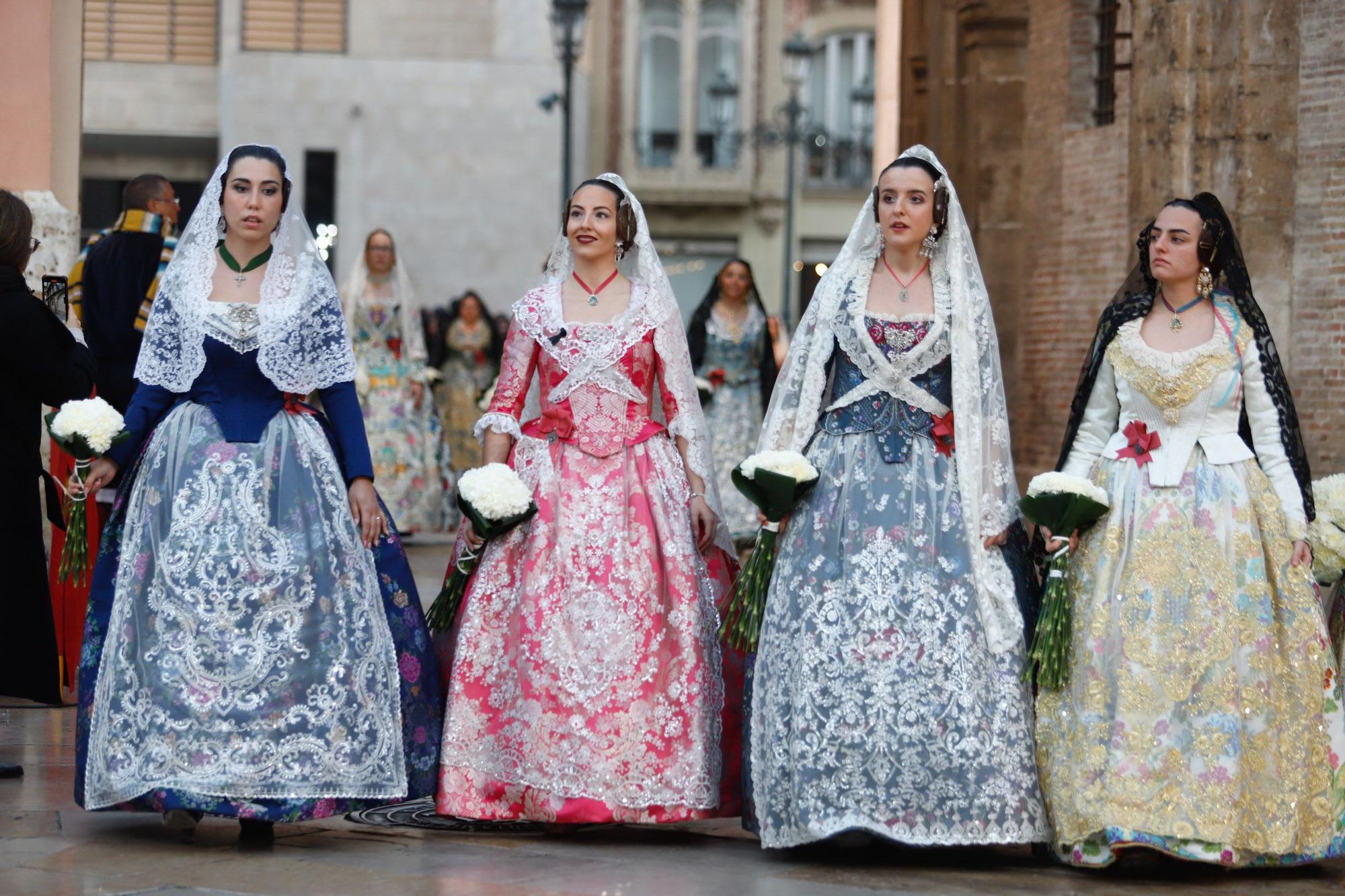 Búscate en el primer día de la Ofrenda en la calle de la Paz entre las 18 y las 19 horas