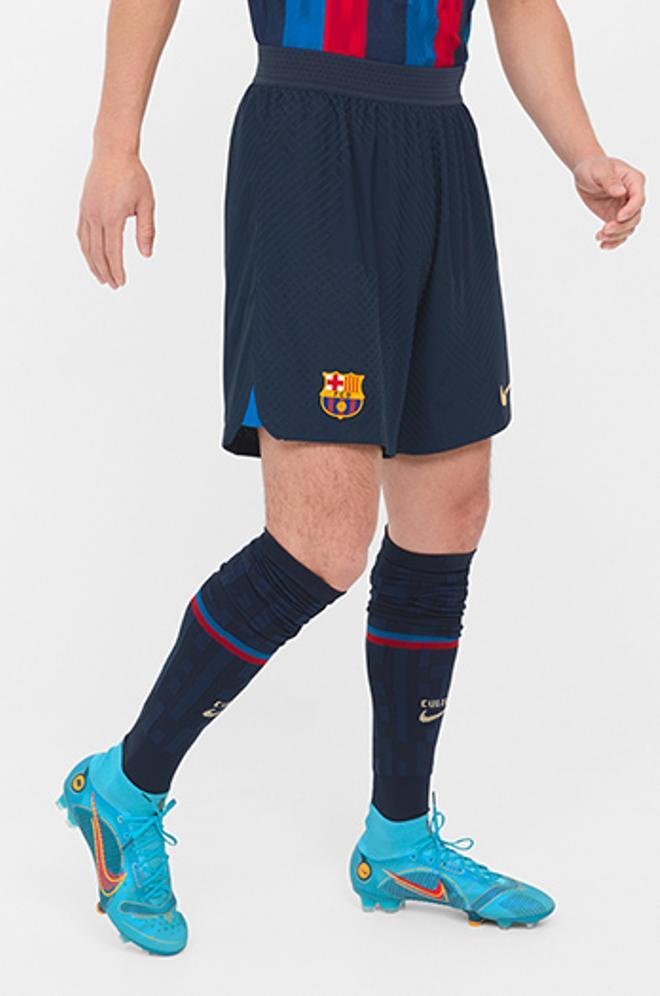 Las imágenes al detalle de la nueva equipación del Barça