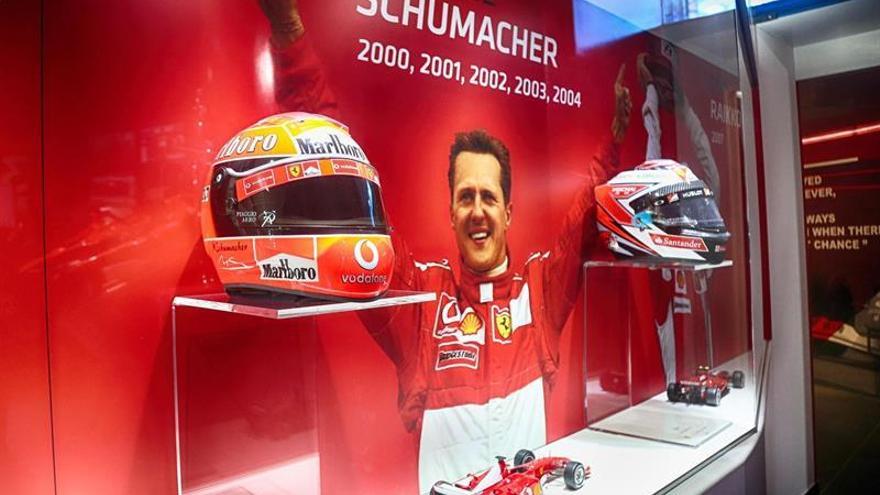 Ferrari felicita a Schumacher por su 50 cumpleaños con una exposición