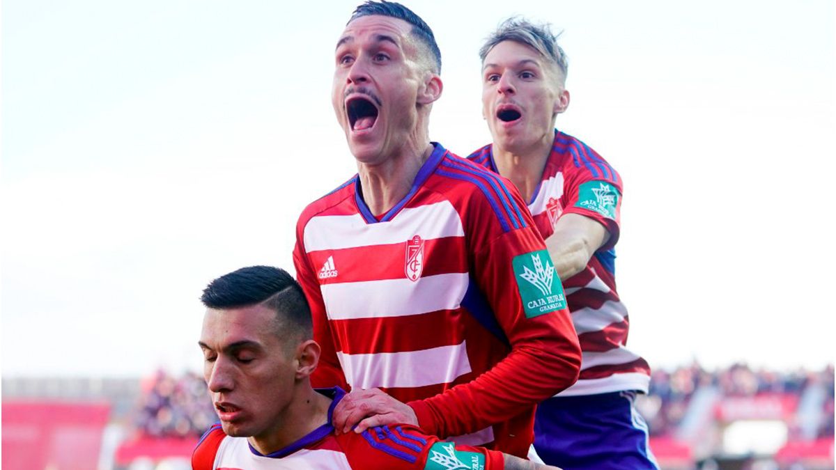 Resumen, goles y highlights del Granada 2 - 0 Andorra de la jornada 25 de LaLiga Smartbank