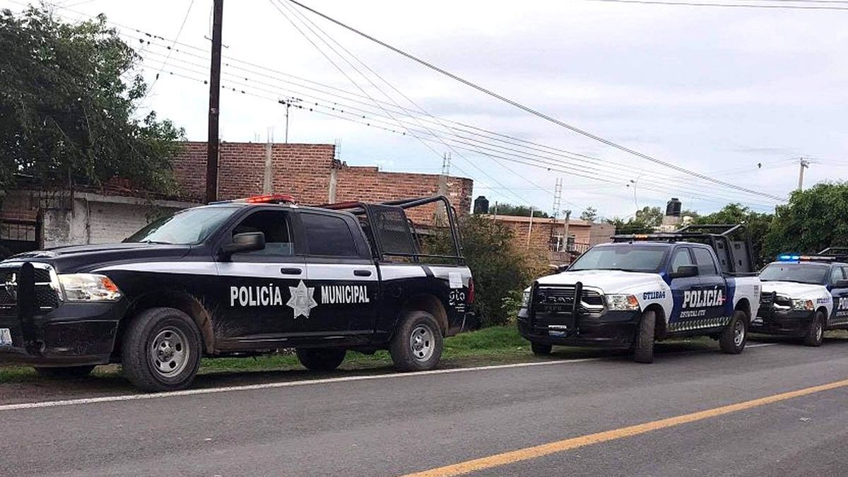 La policía acude a la escena de los hechos.