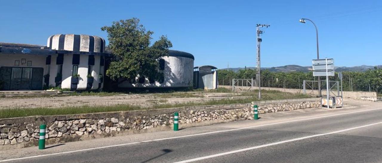 La antigua discoteca Pampol’s de Piles alrededor de la cual se anunció la construcción del macrogeriátrico.                                                                         | CANDELA B. G.