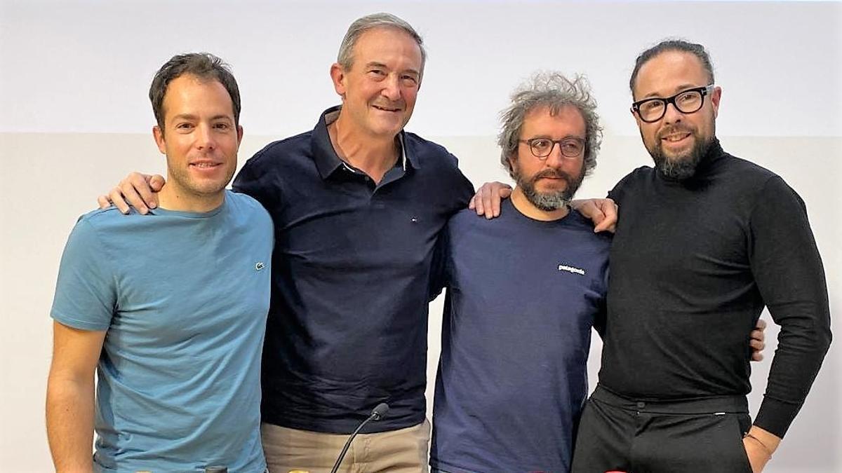 Los bodegueros Jorge Olivera, Jesús Barquín, Daniel Landi y Fernando Mora, en la Barcelona Wine Week.