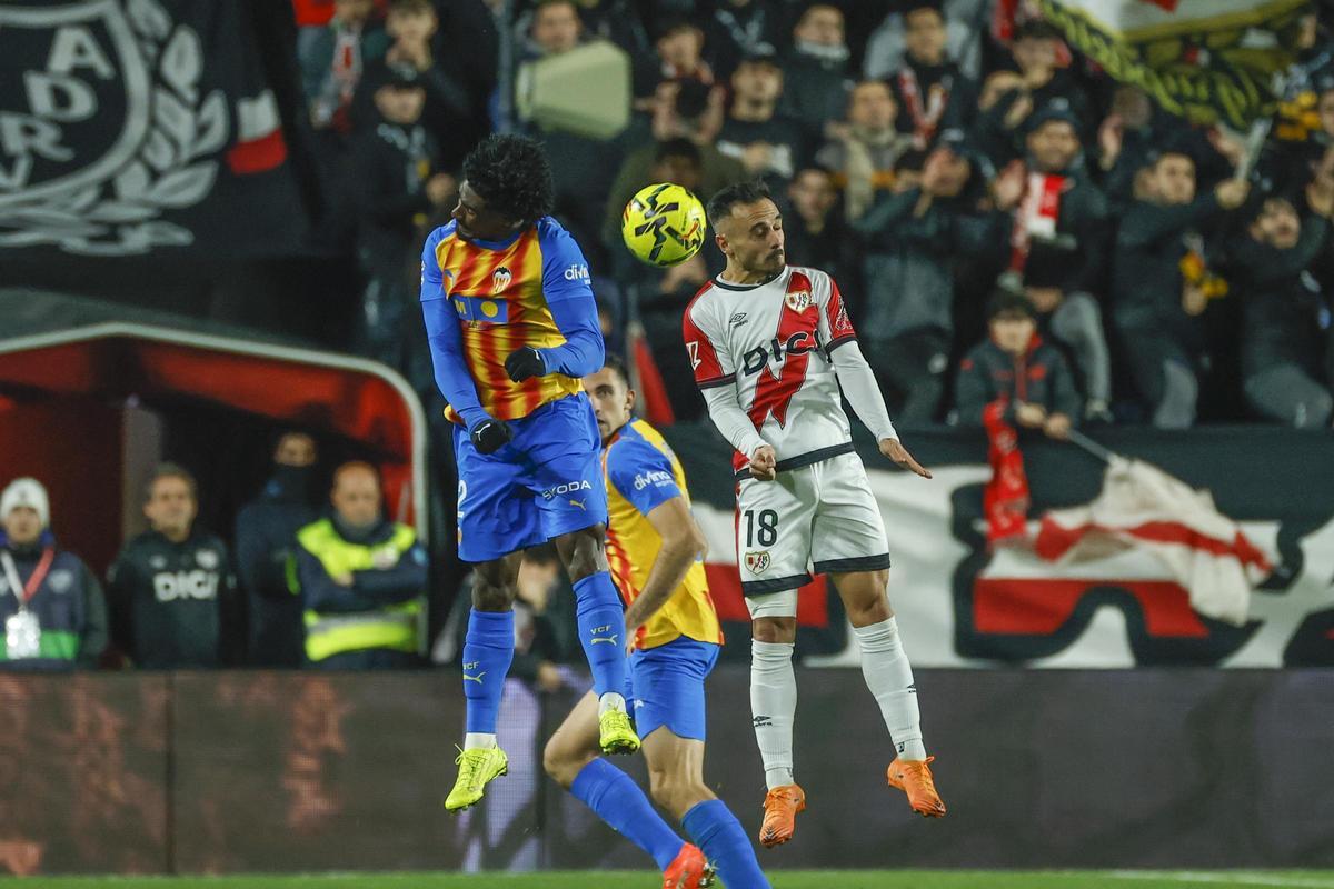 El partido entre el Rayo Vallecano - Valencia CF, en imágenes