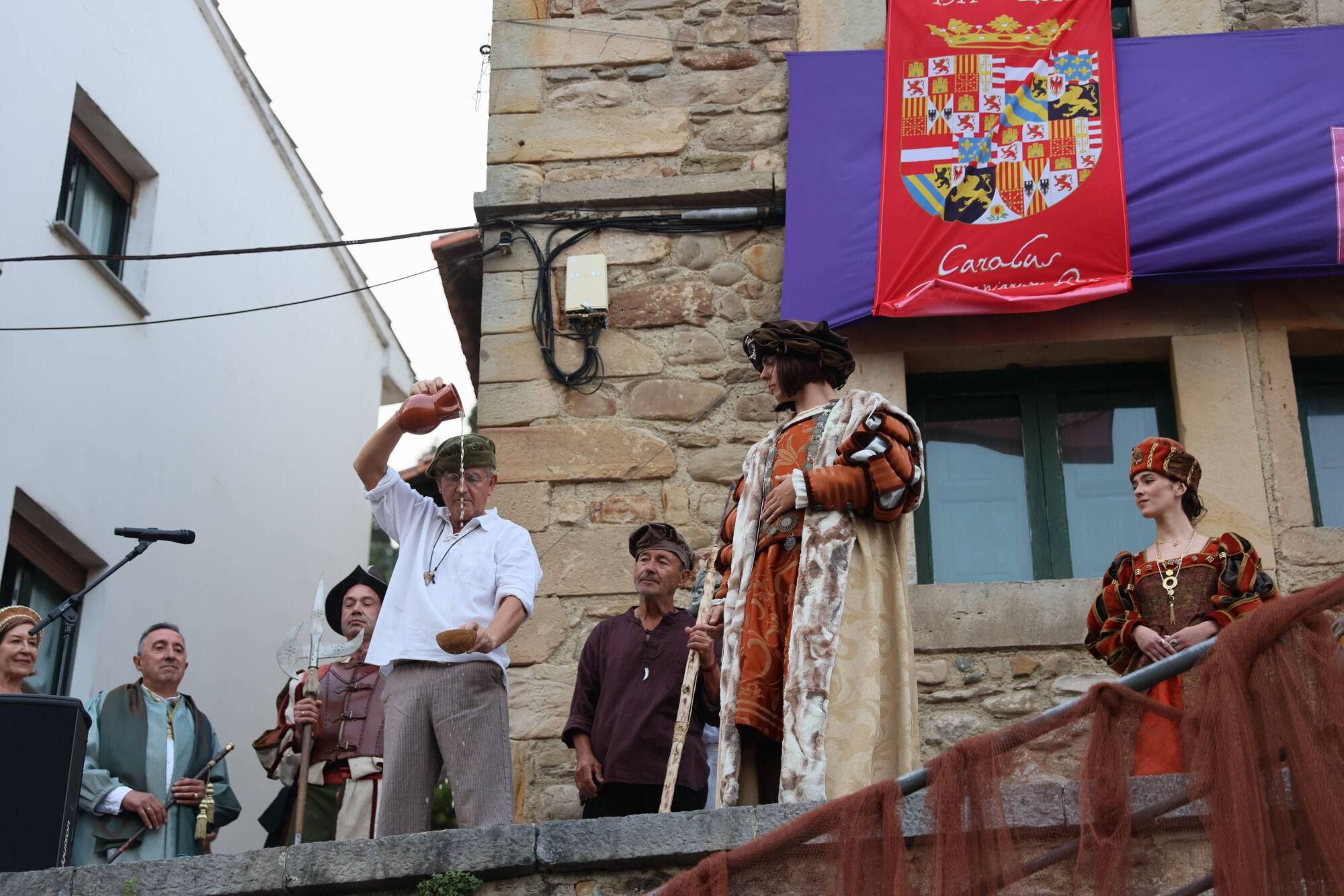 Carlos V siempre desembarca en Tazones