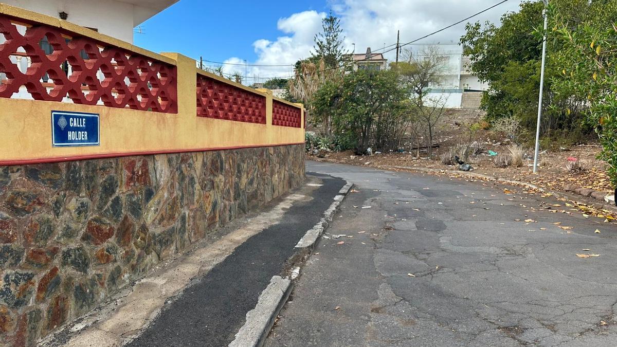 Calle Holder, en Santa María del Mar, una de las vías que será objeto mejora después de medio siglo.
