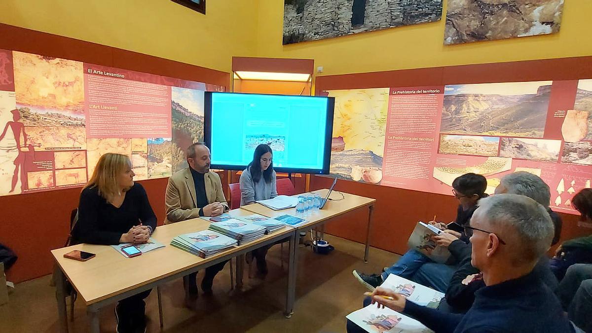 Participantes en la jornada celebrada en el Ecomuseu de Bicorp.