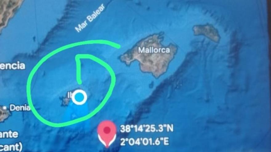 Un migrante de la patera de los 18 desaparecidos cerca de Ibiza: "Estamos en peligro. Nos vamos a ahogar"