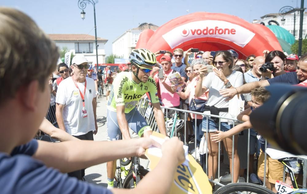 La Vuelta 2016 abarrota Betanzos