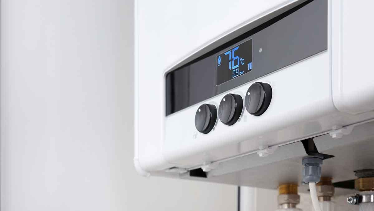 Detall d'una caldera de gas.