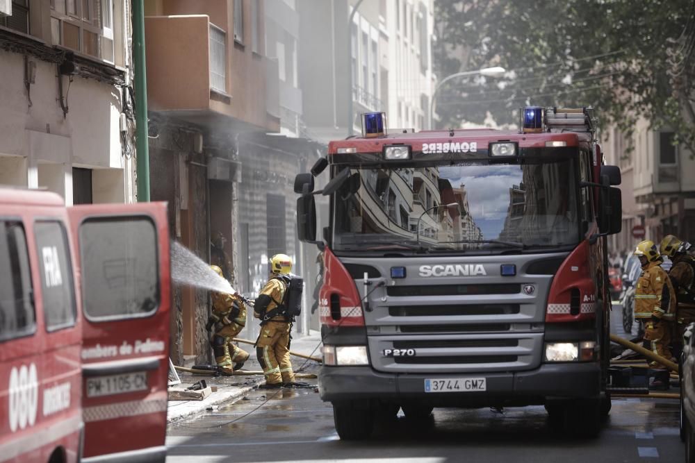 Incendio en la calle Andreu Feliu en Palma