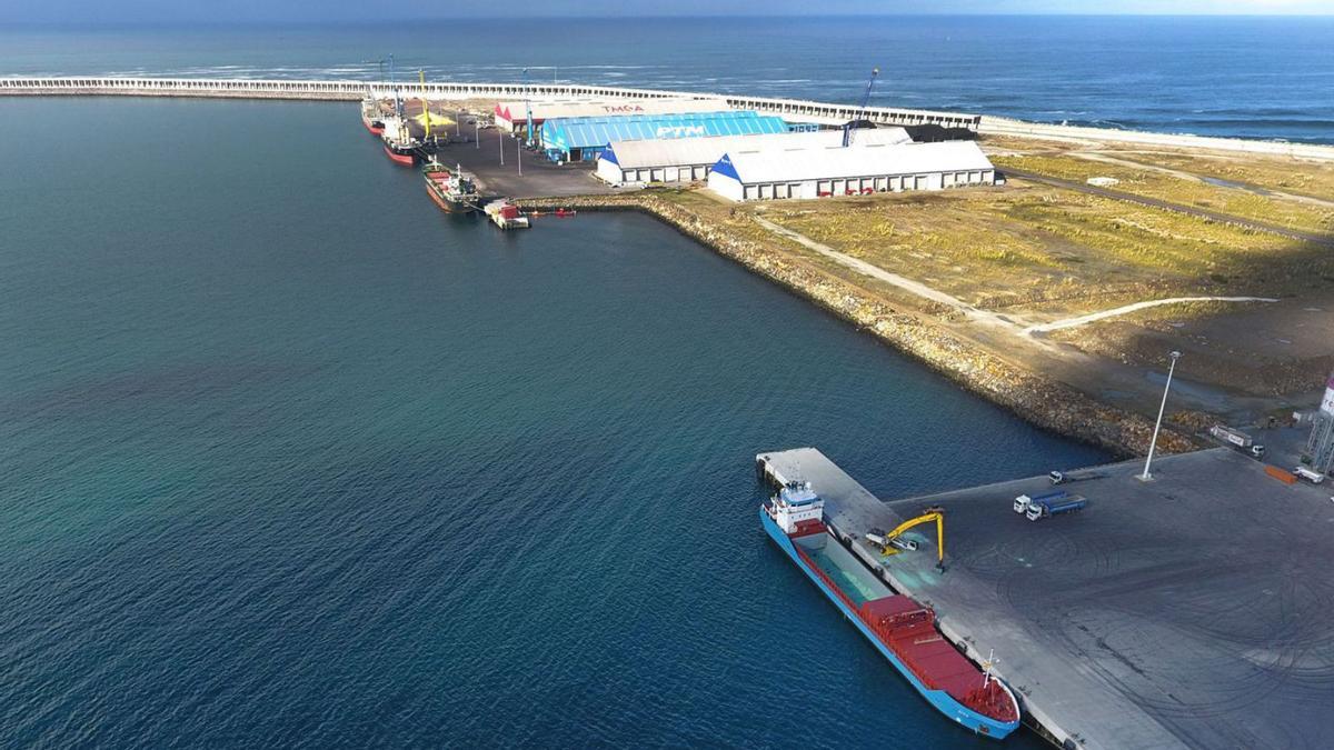 Oil Deposit Corunna redefine su proyecto en Langosteira y apunta a energías renovables La