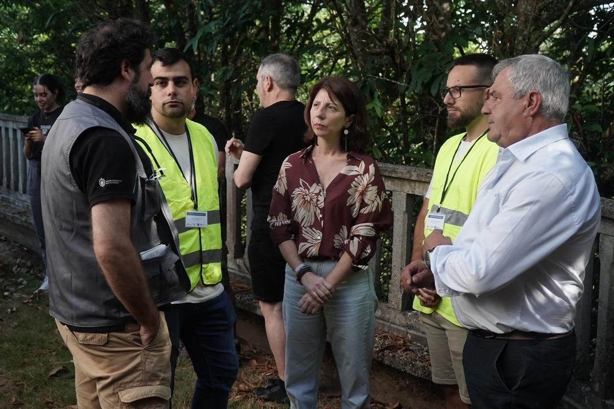 Presentación de los resultados de los trabajos de búsqueda de víctimas del franquismo en el cementerio de Beira, en Carral
